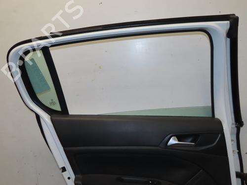 Left rear door PEUGEOT 308 II (LB_, LP_, LW_, LH_, L3_) 1.6 HDi / BlueHDi 115 | BP24600879C4