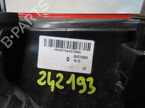 Used Right taillight RENAULT KANGOO Express (FW0/1_) 1.5 dCi 70 (FW0A, KW0V) (68 hp) 24870822