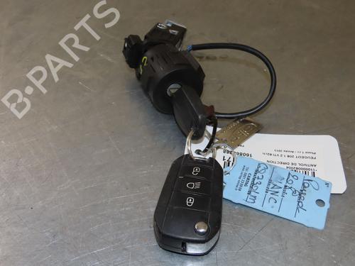 Used Ignition barrel PEUGEOT 208 I (CA_, CC_) 1.2 VTI 82 (82 hp) 19025094