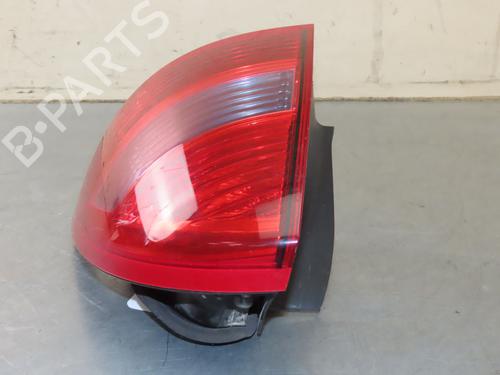Used Right taillight CITROËN C5 II (RC_) 2.2 HDi (170 hp) 23158962