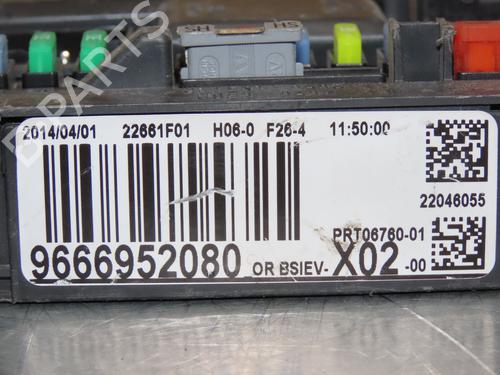 Fuse box CITROËN C3 Picasso (SH_) 1.6 HDI 90 | BP17729756E1