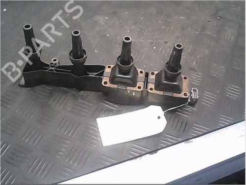 Used Ignition coil PEUGEOT 206 Hatchback (2A/C) 1.6 16V (109 hp) 9405522