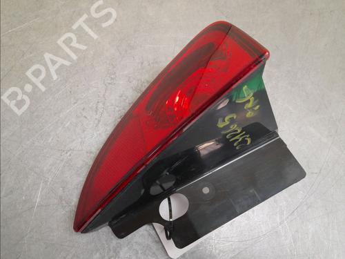 Used Rear bumper left light RENAULT ESPACE IV (JK0/1_) 2.0 dCi (JK01, JK02, JK1J, JK1K, JK1H) (150 hp) 16083567