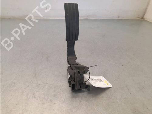 Używane Pedał RENAULT CLIO IV (BH_) 0.9 TCe 90 (BHNF, BHMA, BHMH, BHJK, BHJR) (90 hp) 29985737