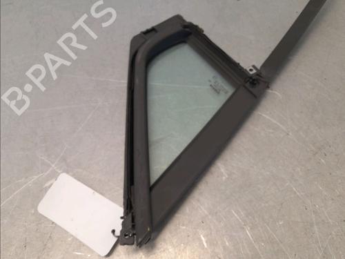 front-left-quarter-glass-renault-clio-iv-bh_-2012-2013-2014-2015-2016-2017-2018-2019-2020-2021-32223077 main image