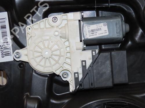 BP25777697C24 main image