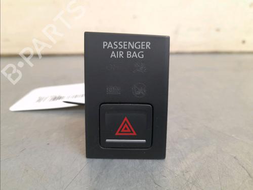 Used Warning switch VW GOLF VII (5G1, BQ1, BE1, BE2) 2.0 GTI (245 hp) 14945043
