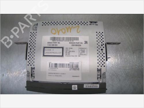 Used Radio NISSAN MICRA IV (K13K, K13KK) 1.2 (80 hp) 9409046