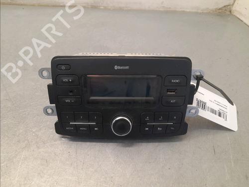 Radio DACIA SANDERO II 1.0 SCe 75 (B8JC, B8JD, B8NC) | BP35747474E6 - Image 4