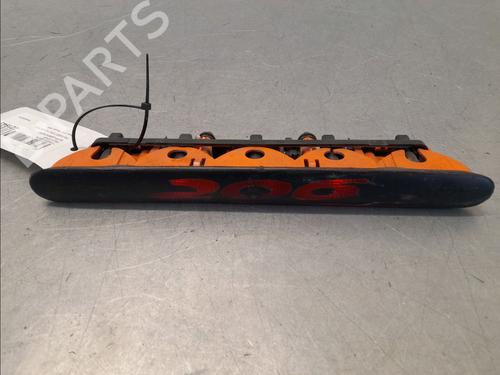 Luz central de freno PEUGEOT 206 Hatchback (2A/C) 1.4 HDi eco 70 | BP30556692L11