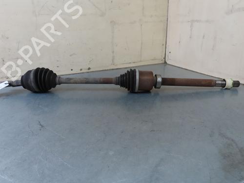Used Right front driveshaft RENAULT TRAFIC III Van (FG_) 1.6 dCi 115 (FGMD) (116 hp) 22366245