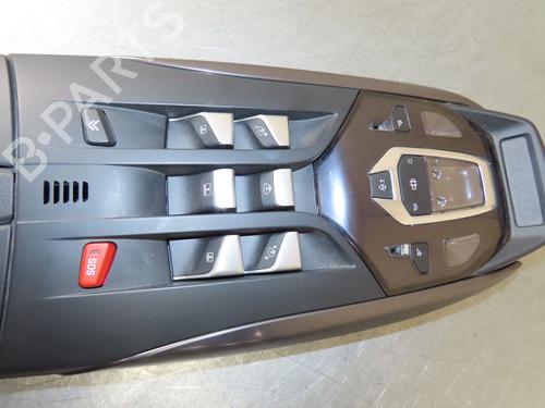 Used Interior roof light CITROËN DS5 2.0 HDi 165 (163 hp) 22367671