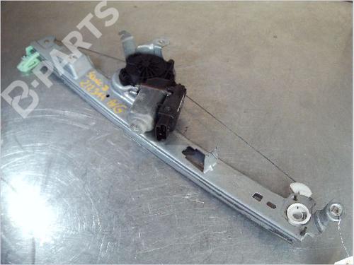 Used Front left window mechanism RENAULT SCÉNIC II (JM0/1_) 1.9 dCi (JM0G, JM12, JM1G, JM2C) (120 hp) 9447300