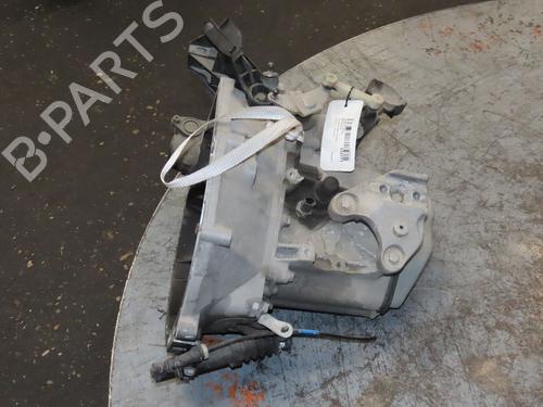 manual-gearbox-peugeot-208-i-ca_-cc_-12-vti-82-9803846280-2012-2013-2014-2015-2016-2017-2018-2019-2020-18662979 main image