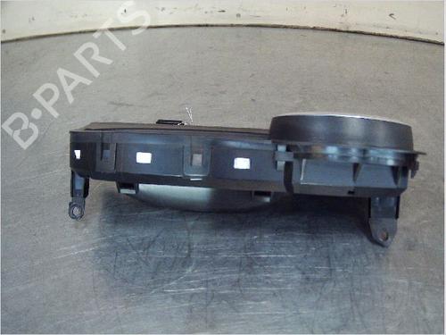 Quadrante RENAULT TWINGO II (CN0_) 1.2 16V (CN04, CN0B) (75 hp) 9410397