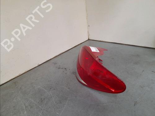 Used Right taillight Right taillight 11796011 11796011