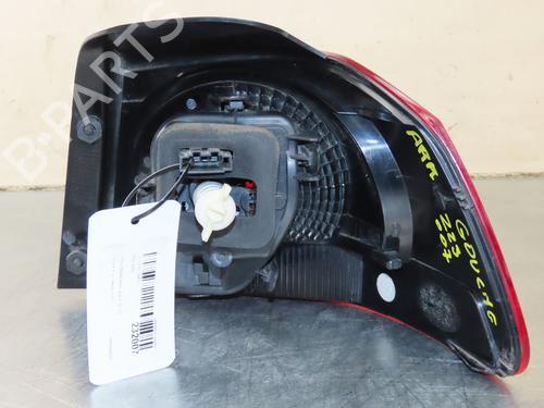 Right taillight VW GOLF VI (5K1) 2.0 TDI | BP17609535C35 