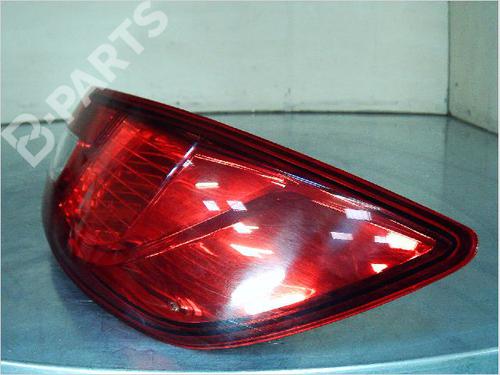 Right taillight RENAULT CLIO IV (BH_) 0.9 TCe 90 (BHNF, BHMA, BHMH, BHJK, BHJR) | BP9410185C35 