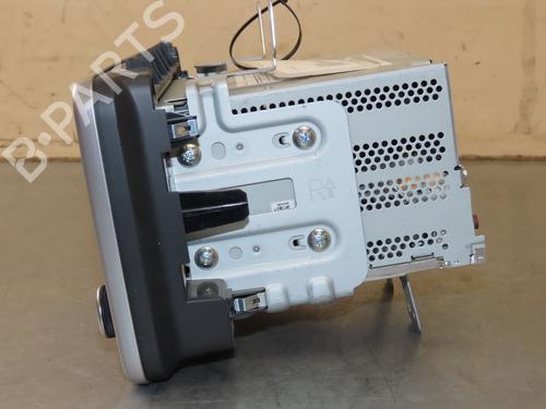 radio-nissan-leaf-ze1-2017-36486829 main image
