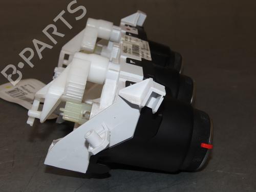 Climate control RENAULT CLIO V (B7_) 1.0 TCe 100 (B7MT) | BP29846464I5 