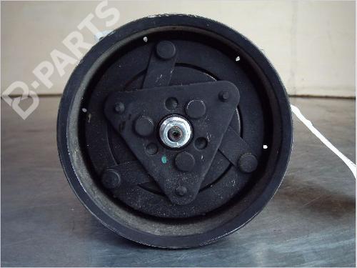 Used AC compressor RENAULT CLIO III (BR0/1, CR0/1) 1.2 16V (BR02, BR0J, BR11, CR02, CR0J, CR11) (75 hp) 9572555