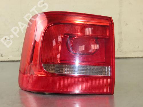 Left taillight VW TOURAN (1T3) 1.6 TDI | BP40484738C34 - Image 9