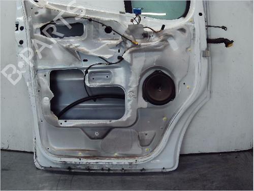 Left front door NISSAN PRIMASTAR Van (X83) 2.0 dCi 115 | BP10906852C2 