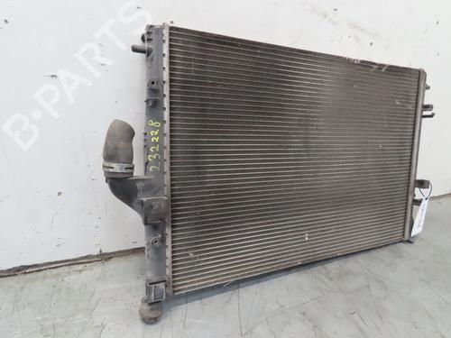 Used Water radiator DACIA SANDERO 1.5 dCi (68 hp) 17085386