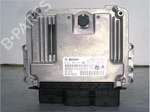 Used Engine control unit (ECU) PEUGEOT 208 I (CA_, CC_) 1.6 HDi (92 hp) 9572545
