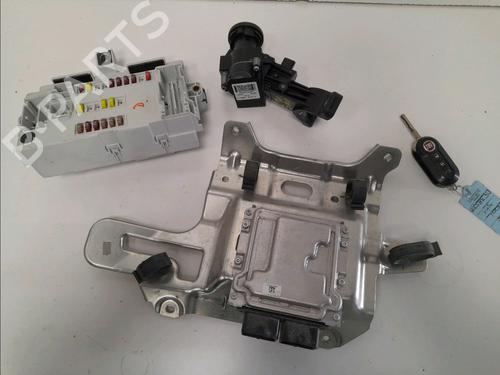 Elektronisk modul FIAT 500L (351_, 352_) 1.4 (199LYB1B) (95 hp) 22366311