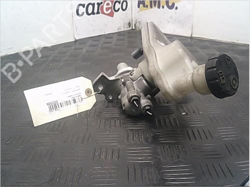 Used Brake master cylinder MERCEDES-BENZ A-CLASS (W177) A 180 d (177.003) (116 hp) 9405445