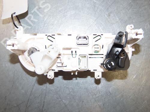 Climate control RENAULT CAPTUR I (J5_, H5_) 1.5 dCi 90 (J5N4, J5M5, J5MW, J5M6, J5AL, J5AJ) | BP29345108I5