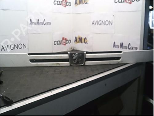 Used Grille PEUGEOT BOXER Bus (230P) 2.5 D (86 hp) 23158480