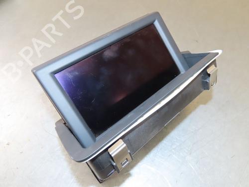 Used Display monitor AUDI A1 Sportback (8XA, 8XF) 1.2 TFSI (86 hp) 27393275