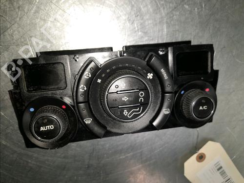 Used Climate control PEUGEOT 3008 I MPV (0U_) 1.6 HDi (114 hp) 12173514