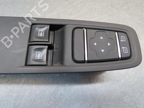 Left front window switch RENAULT CLIO IV (BH_) 0.9 TCe 90 (BHNF, BHMA, BHMH, BHJK, BHJR) | BP25777687I27 