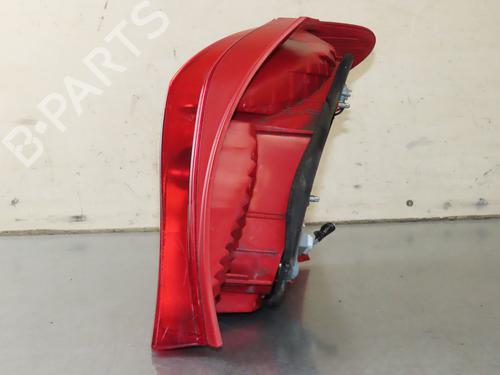 Left taillight TOYOTA YARIS (_P9_) 1.4 D-4D (NLP90_, NLP90R) | BP31119953C34