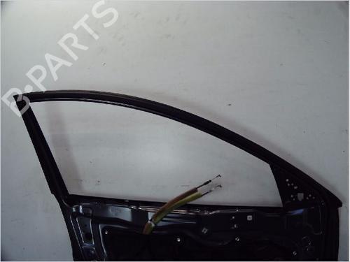 Used Left front door MAZDA 3 (BL) 1.6 MZR (BL14) (105 hp) 10690806