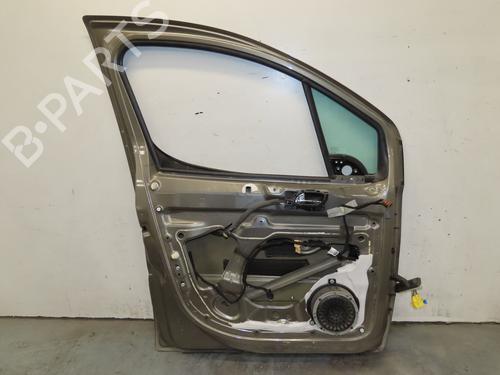 Used Left front door Left front door 30092347 30092347