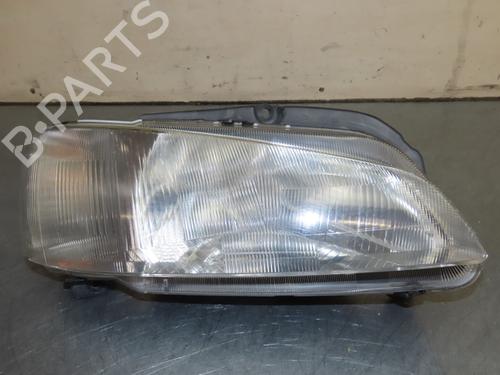 Used Right headlight PEUGEOT 106 II (1A_, 1C_) 1.1 i (60 hp) 16897822