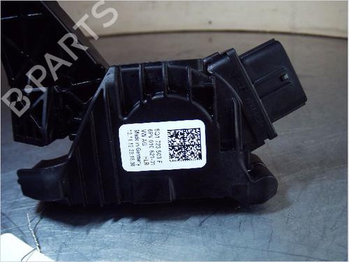 Used Pedal VW GOLF VII (5G1, BQ1, BE1, BE2) 1.2 TSI (105 hp) 10919421