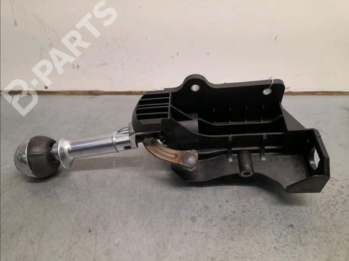 Used Gear lever FIAT 500 (312_) 1.2 (312AXA1A) (69 hp) 11502789