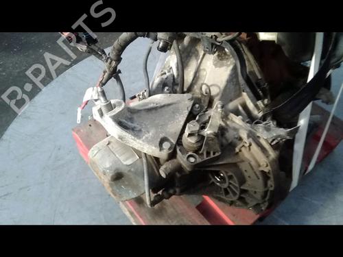 Used Gearbox RENAULT TWINGO II (CN0_) 1.5 dCi (CN0E) (64 hp) 11770797