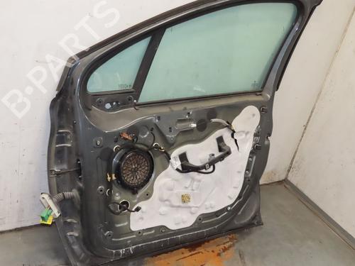 Used Right front door Right front door 38341524 38341524