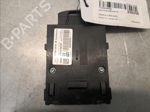 Used Card reader RENAULT ZOE (BFM_) ZOE (88 hp) 29985773