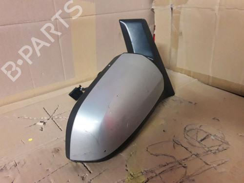 Used Right mirror Right mirror 11724711 11724711