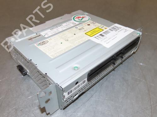 Used Radio BMW 1 (F21) 120 d (184 hp) 27373551