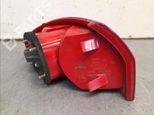 Right taillight ALFA ROMEO 147 (937_) 1.9 JTDM 8V (937.AXD1A, 937.AXU1A, 937.BXU1A) | BP9406778C35 