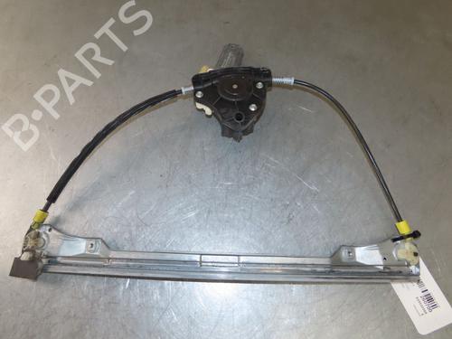 Rudehejsemekanisme ventre foran Rudehejsemekanisme ventre foran RENAULT CLIO II (BB_, CB_) 1.5 dCi (B/CB08) (82 hp) 36757598 36757598
