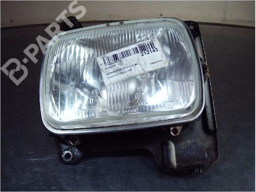 Used Right headlight NISSAN PICK UP (D21) 2.5 D 4WD (75 hp) 10113931
